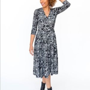 Agnes & Dora Essential MIDI Dress aka The Curie